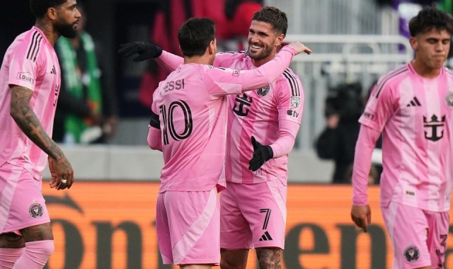 2-1！迈阿密客场迎2连胜 38岁梅西写意搓射 距900球里程碑仅差1球