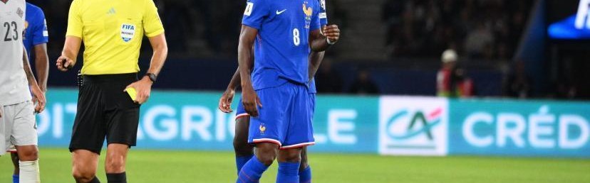 自齐达内以来，楚阿梅尼是首位为法国队累计两张红牌的球员